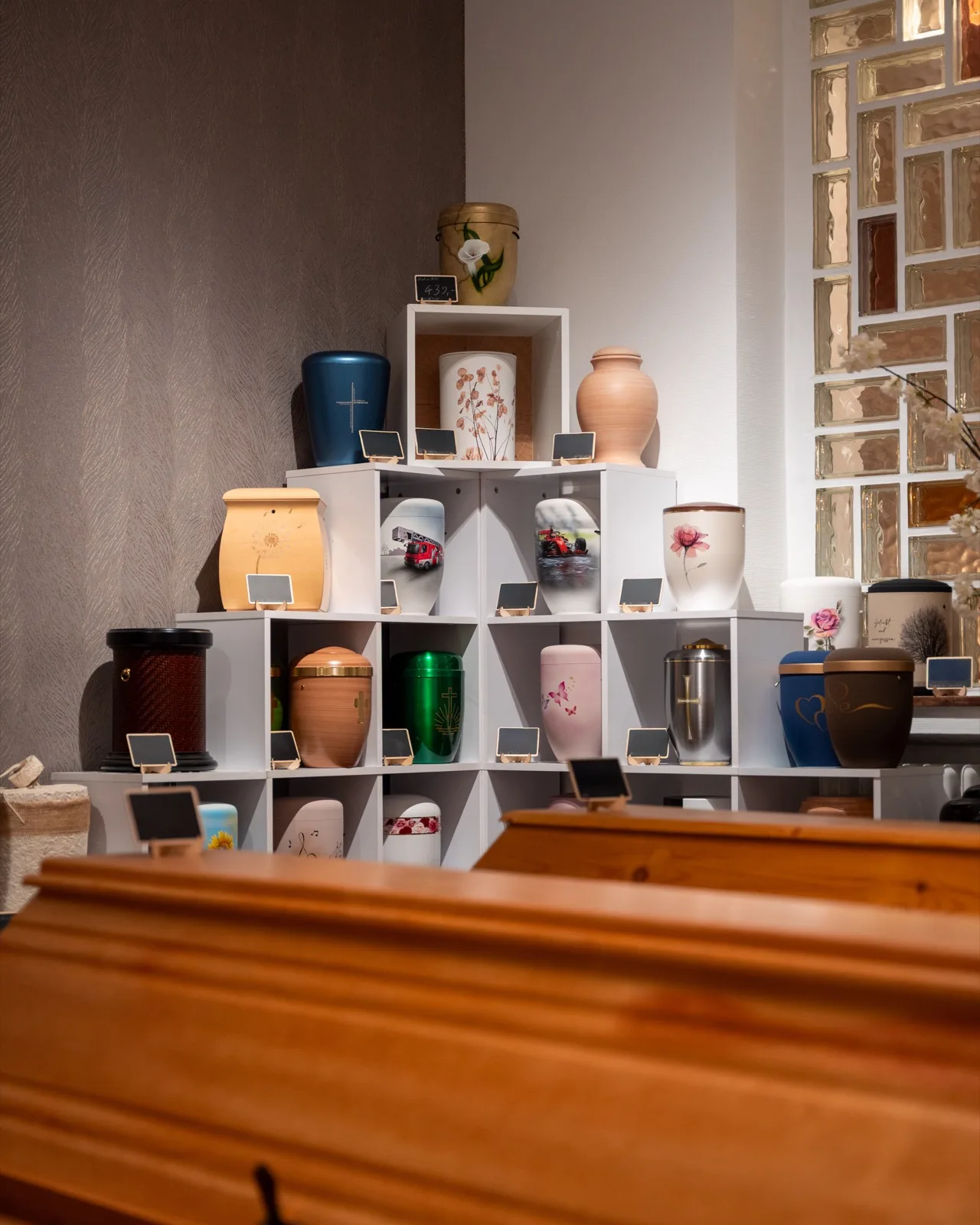 Urnenausstellung